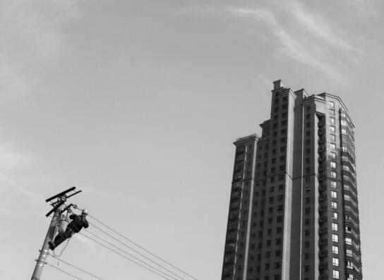 武汉拆迁律师解答签拆迁补偿协议后房屋被强拆能否维权