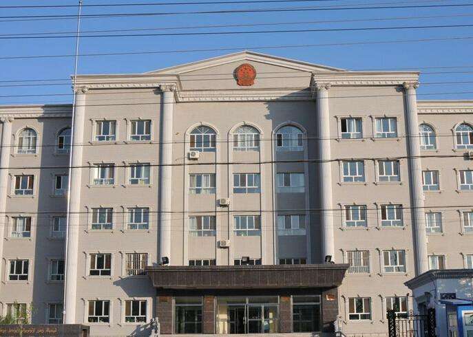 2022年5月9日冠领拆迁补偿纠纷律师到新疆伊犁市办案