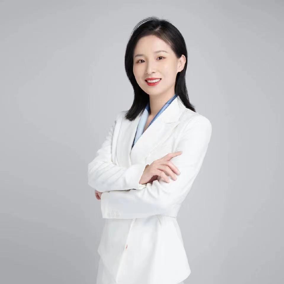 李潇月