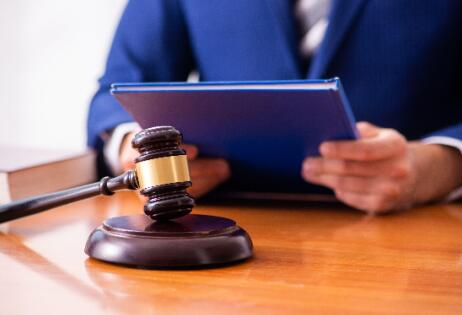 被拆迁人发现房屋被违法拆除报警有用吗