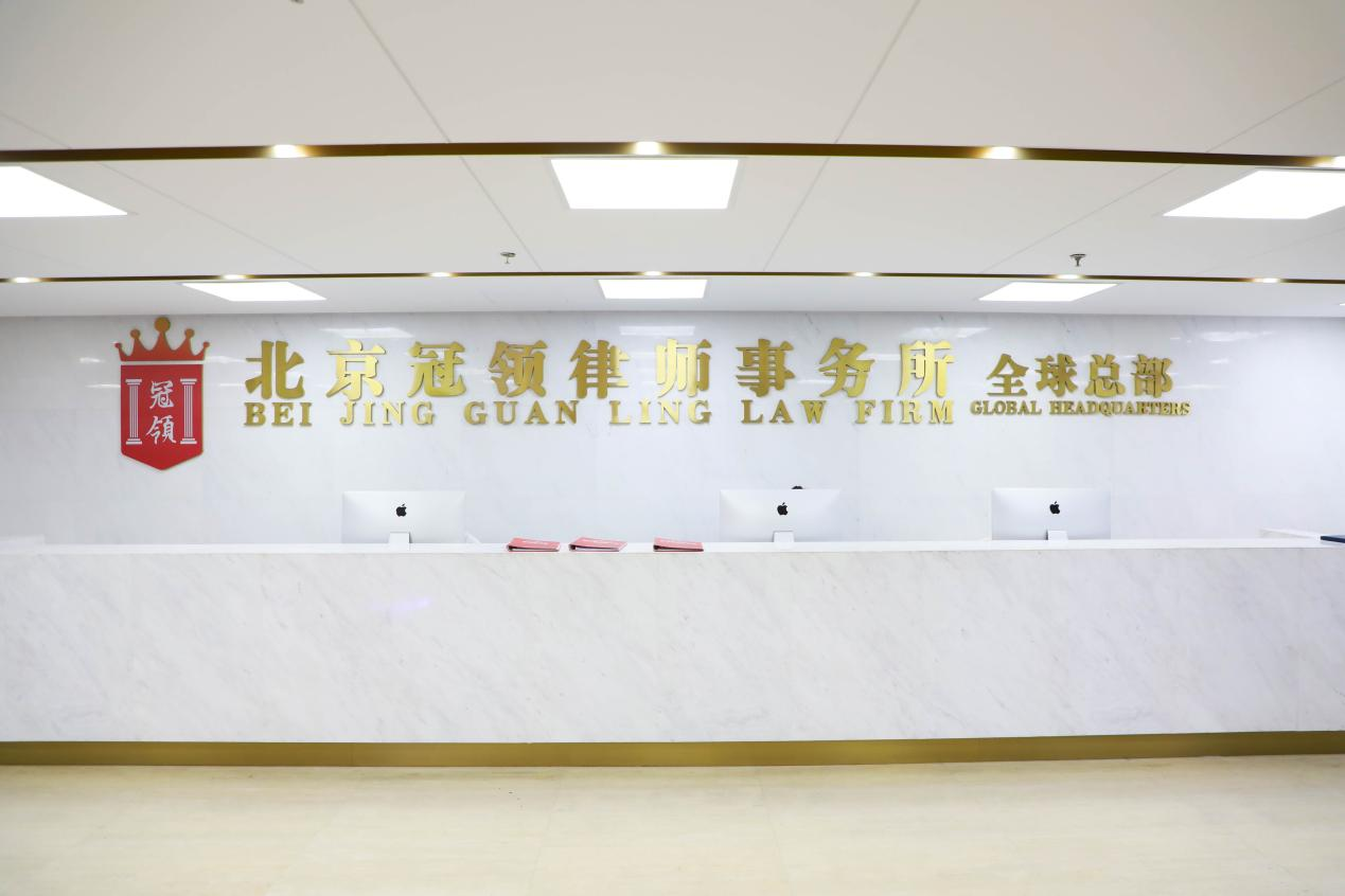感谢奥运冠军孙一文为冠领赠送《冠军册》，双冠共进、持“剑”共赢