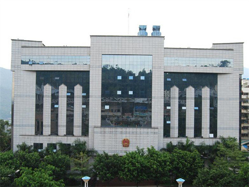 2022年10月25日冠领拆迁补偿纠纷律师到四川攀枝花市办案