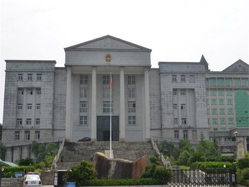 2023年2月15日冠领拆迁纠纷律师到江西省宜春市开庭